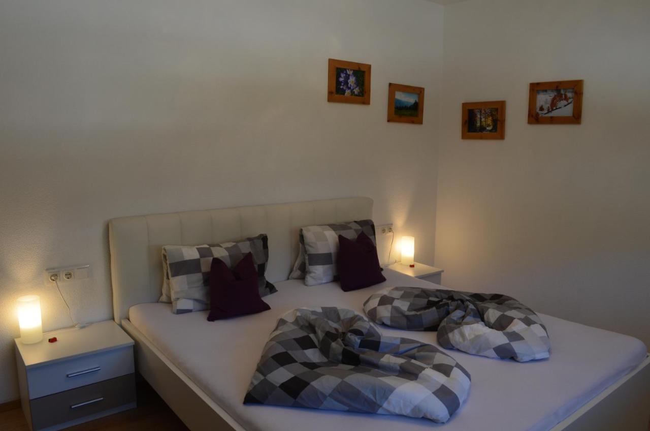 Apartment Klein & Fein Schlitters Eksteriør billede